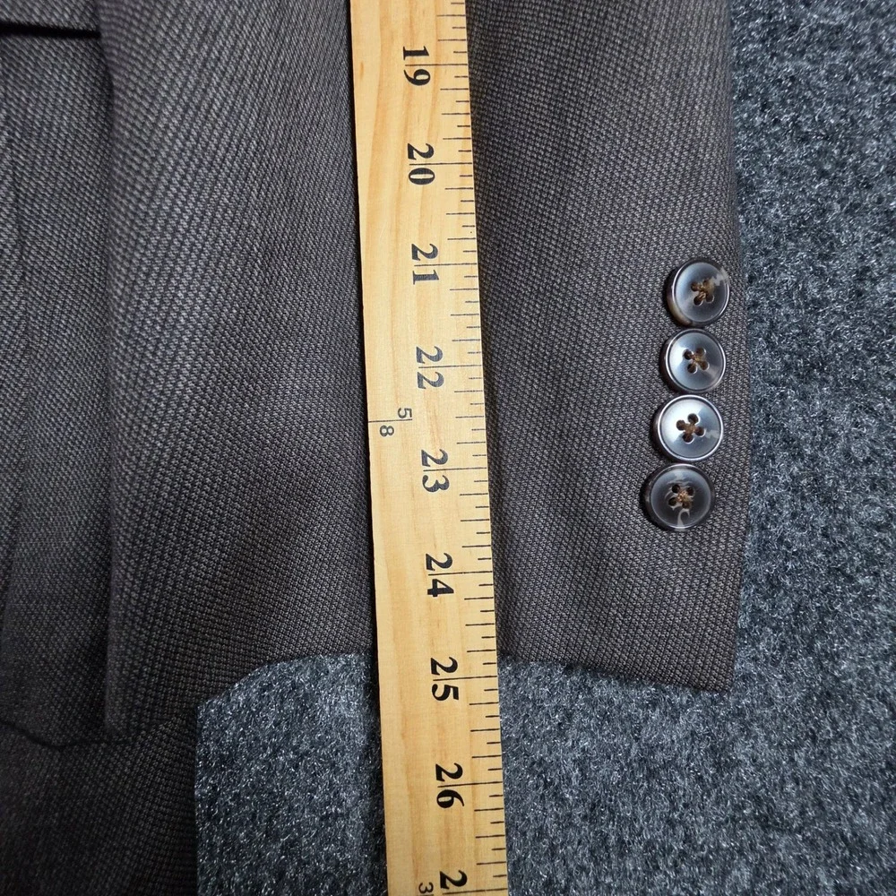 Vince Camuto 100% Wool 2-Piece Suit Men 40R 32Wx31L Brown Modern Fit Textured